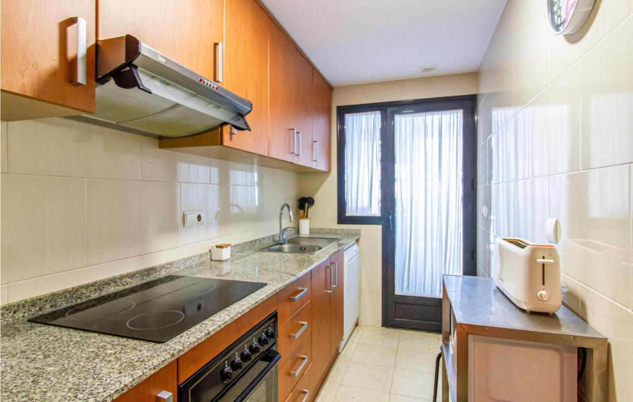 Beautiful Apartment In ซานตาโปลา ภายนอก รูปภาพ