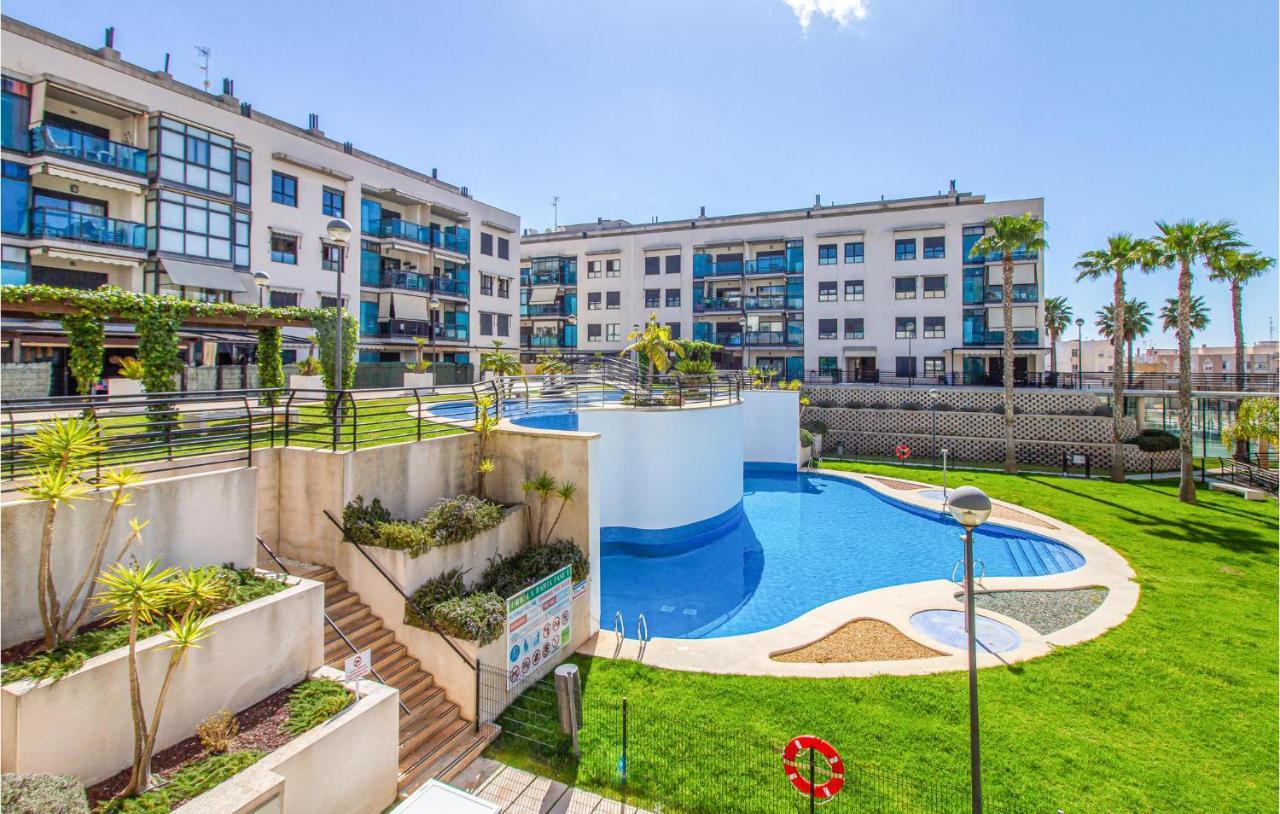 Beautiful Apartment In ซานตาโปลา ภายนอก รูปภาพ