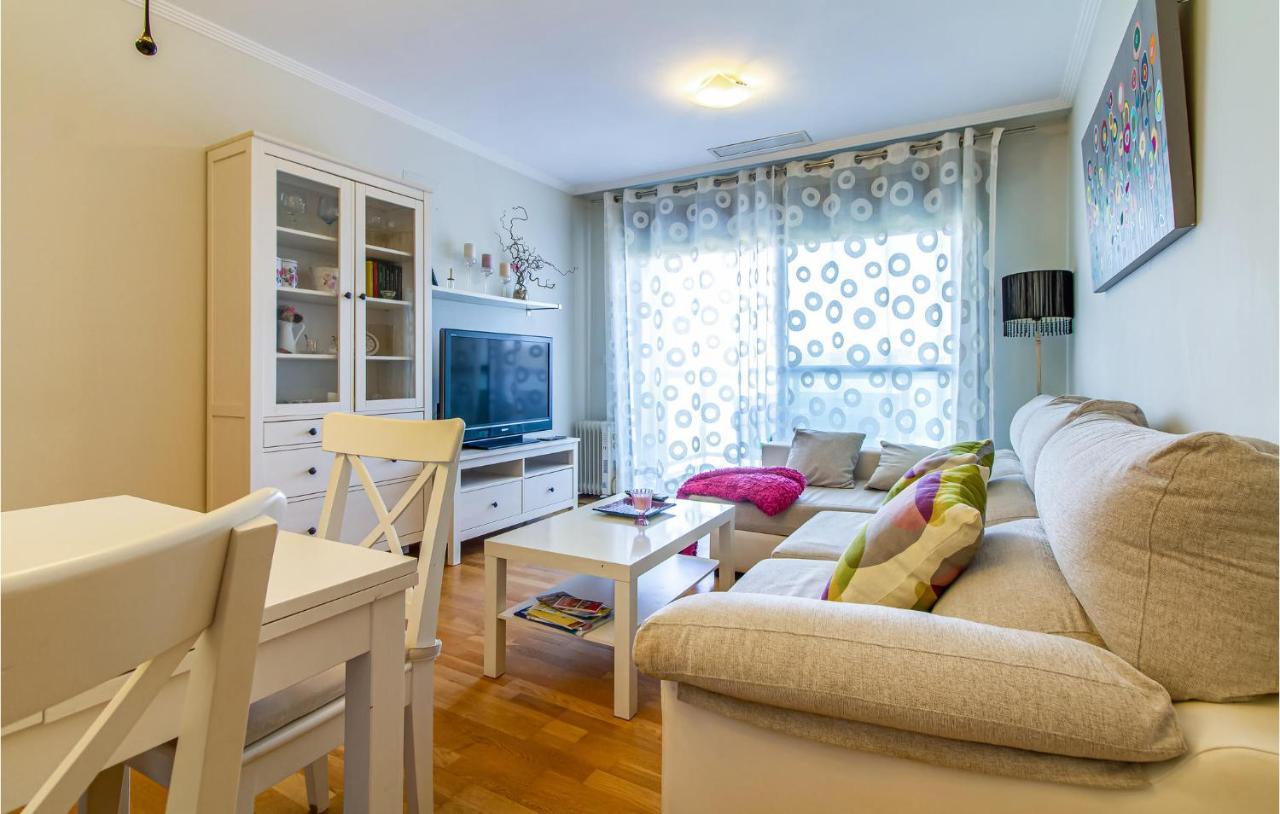 Beautiful Apartment In ซานตาโปลา ภายนอก รูปภาพ
